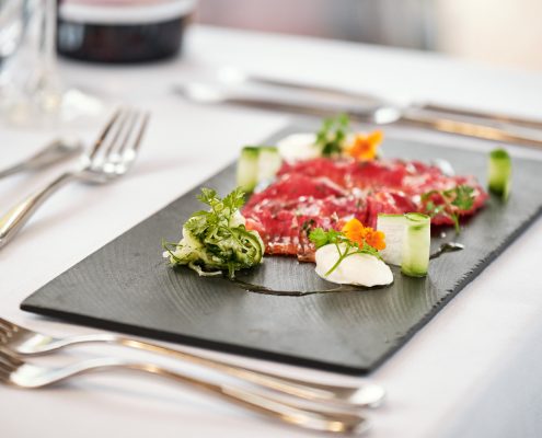 Organising a party away? Book a party chef!