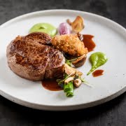 Deluxe Ten Main - Hire a Chef at Home