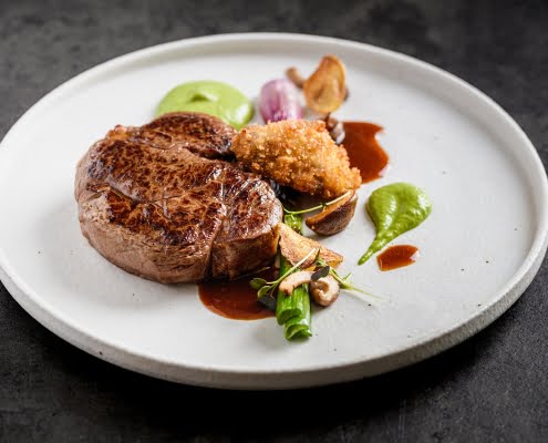 Deluxe Ten Main - Hire a Chef at Home